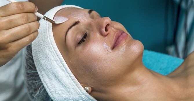 The Truth About Chemical Peels: What They Are, How They Work, and What to Expect